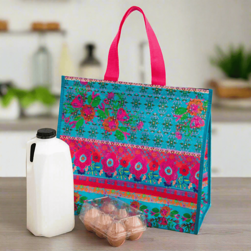 Stylish Floral Insulated Cooler Tote – Perfect for Picnics, Beach Trips, and Camping. Keep Food and Drinks Cool with This Durable and Spacious Tote. 