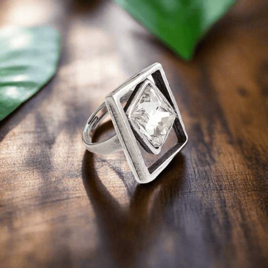 Gypsy-style boho ring with vintage elements
Bohemian metal ring for everyday wear
Boho ring with intricate detailing for fashion lovers
Rustic boho ring with antique finish
Unique boho ring for gypsy style outfits
Boho ring for women with artisan craftsmanship
Ethnic-inspired boho ring for statement look
Handmade boho ring with unique charm
Boho fashion ring with rustic metal design