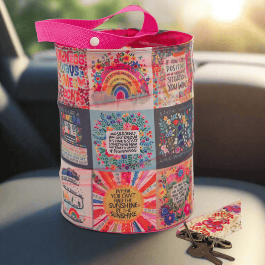 Portable pop-up car trash can with chirp patchwork design Convenient auto trash bin for keeping your vehicle clean Collapsible car garbage holder with chirp patchwork print